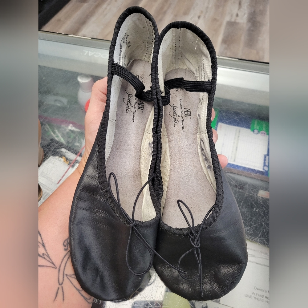 Ballet Shoes 9.5 womens